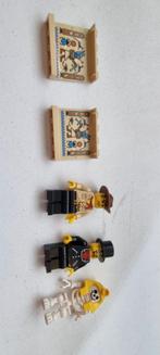 Lego 3 poppetjes en 2 bedrukte panelen set 5938 oasis ambush, Ophalen of Verzenden, Gebruikt, Losse stenen, Lego