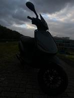 Mooie custom zip 50cc 4t 2v, Fietsen en Brommers, Scooters | Piaggio, Ophalen, Maximaal 45 km/u, Zip, Zo goed als nieuw