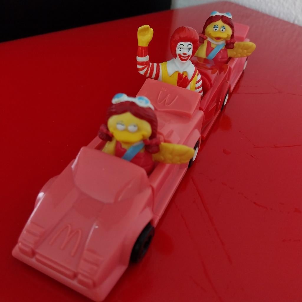 McDonald's Happy Meal Speelgoed Auto, Kinderen en Baby's, Speelgoed | Speelgoedvoertuigen, Verzenden, Gebruikt