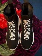 Moschino 1 keer gedragen!, Eén persoon