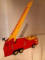 TONKA metalen brandweerwagen. zeldzaam stuk, Hobby en Vrije tijd, Modelauto's | 1:43, Ophalen of Verzenden, Zo goed als nieuw