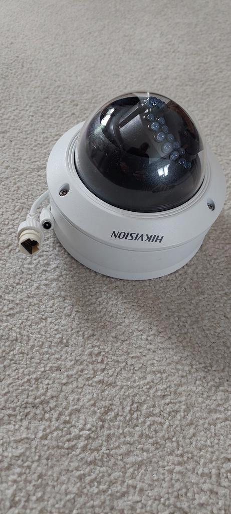 ≥ Hikvision 14 CM, DS 2CD2732F-I, IR Dome Network Camera