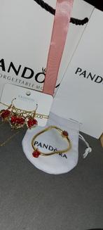 Prachtige rozen set Pandora armband, Nieuw, Ophalen of Verzenden, Met bedels of kralen, Zilver