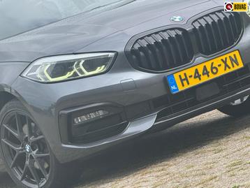 BMW 1-serie 118i Executive Edition Sport Line - MineralGrau  beschikbaar voor biedingen