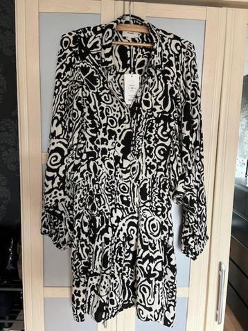 Jurk   (Nieuw/Maat:L/Shoeby) beschikbaar voor biedingen