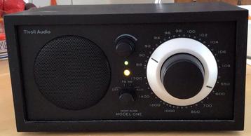 Tivoli Audio Radio Model One beschikbaar voor biedingen