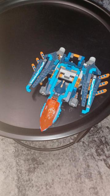 Lego nexo knights  beschikbaar voor biedingen