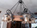 Antieke kroonlamp, Ophalen