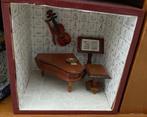 Kijkkast muziekkamer, Verzamelen, Poppenhuizen en Toebehoren, Ophalen, Zo goed als nieuw, Poppenhuis
