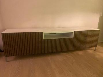 Ikea besta tv meubel wit en bruin
