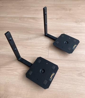 Target speaker stands / luidspreker standaard metaal beschikbaar voor biedingen
