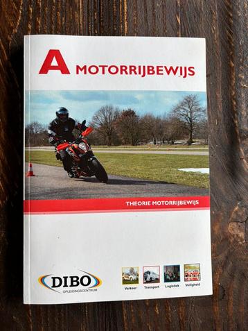 Motor theorie boek beschikbaar voor biedingen
