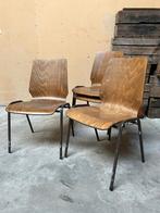 Mooie retro vintage stapel vlinder stoelen, Huis en Inrichting, Stoelen, Ophalen, Zo goed als nieuw, Bruin, Vijf, Zes of meer stoelen