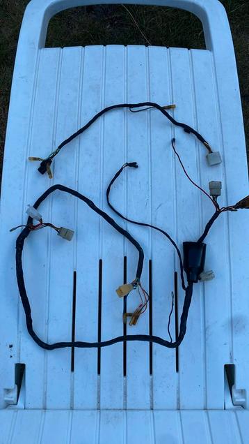 Suzuki t500 kabelboom + verlenging achterlamp beschikbaar voor biedingen
