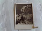 oude kinderkaart meisje met bloemen, Ophalen of Verzenden, 1940 tot 1960, Gelopen, Kinderen