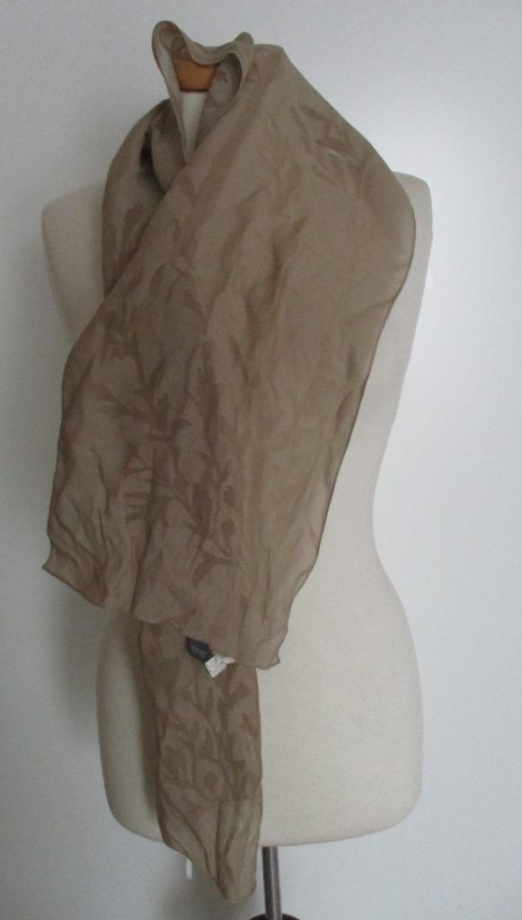 Esprit dunne zand sjaal, Kleding | Dames, Mutsen, Sjaals en Handschoenen, Zo goed als nieuw, Sjaal, Verzenden