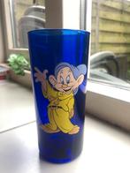 Blauw glas met Dopey - Zeven Dwergen, Ophalen of Verzenden, Sneeuwwitje of Doornroosje, Zo goed als nieuw, Servies