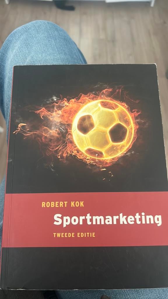 Robert Kok - Sportmarketing, Ophalen of Verzenden, Zo goed als nieuw, Robert Kok
