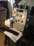Toyota Lockmachine met originele handleiding, Hobby en Vrije tijd, Naaimachines en Toebehoren, Ophalen, Zo goed als nieuw, Lockmachine