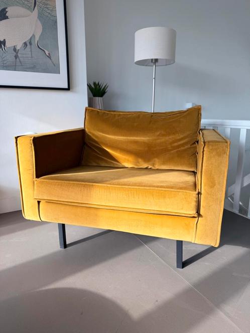 Loveseat Oker Sissy-Boy Homeland, Huis en Inrichting, Fauteuils, Zo goed als nieuw, Stof, 100 tot 125 cm, 75 tot 100 cm, Ophalen