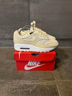 Nike Air Max 1 '87 Safari Coconut Milk | Maat 36.5, Kleding | Dames, Schoenen, Beige, Nike, Ophalen of Verzenden, Sneakers of Gympen