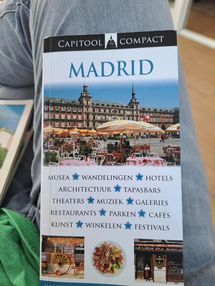 Capitool Compact Madrid Reisgids, Boeken, Reisgidsen, Gelezen, Reisgids of -boek, Europa, Capitool, Ophalen of Verzenden
