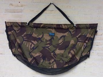 Aqua Camo sling beschikbaar voor biedingen