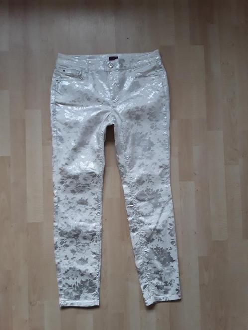pakket 42/44 15 stuks dameskleding, Kleding | Dames, Dames-kledingpakketten, Zo goed als nieuw, Maat 42/44 (L), Verzenden