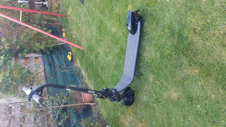 elektrishe step, Fietsen en Brommers, Steps, Zo goed als nieuw, Elektrische step (E-scooter), Ophalen of Verzenden