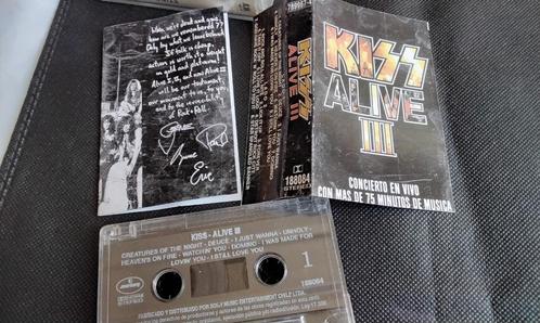 cassettebandje kiss Alive III Zeldzaam CHILEENS, Cd's en Dvd's, Cassettebandjes, Gebruikt, Origineel, Rock en Metal, 1 bandje