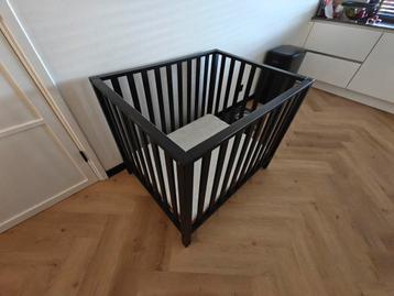 TWF Box Fleur – mat zwart MDF met matras (verstelbare bodem) beschikbaar voor biedingen