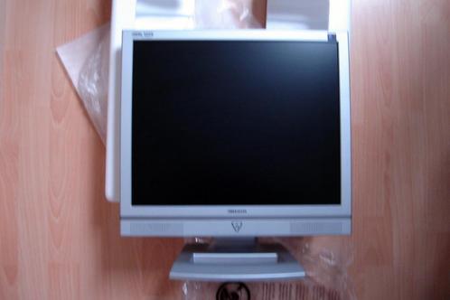 Kleuren monitor TFT 17 inch - 43 cm in doos  Nieuwstaat, Computers en Software, Monitoren, Zo goed als nieuw, Overige typen, Overige resoluties