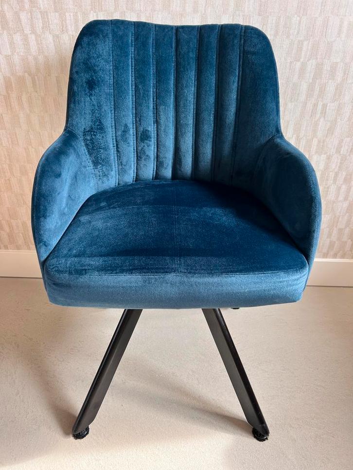 Eetkamerstoel 2x, Huis en Inrichting, Stoelen, Zo goed als nieuw, Ophalen of Verzenden