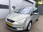 Ford Galaxy 2.0-16V Ghia 7P-Navi-Clima-Cruis-Trekhaak-Nw APK, Auto's, Ford, Voorwielaandrijving, Stof, Gebruikt, Zwart