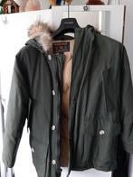 2 x dames woolrich jassen, Kleding | Dames, Jassen | Winter, Ophalen of Verzenden, Zo goed als nieuw, Zwart