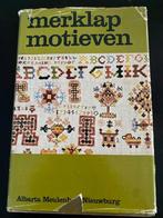 merklap motieven, Antiek en Kunst, Antiek | Boeken en Bijbels, Ophalen of Verzenden