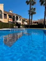Te huur heerlijk appartement in Torrevieja, Zwembad