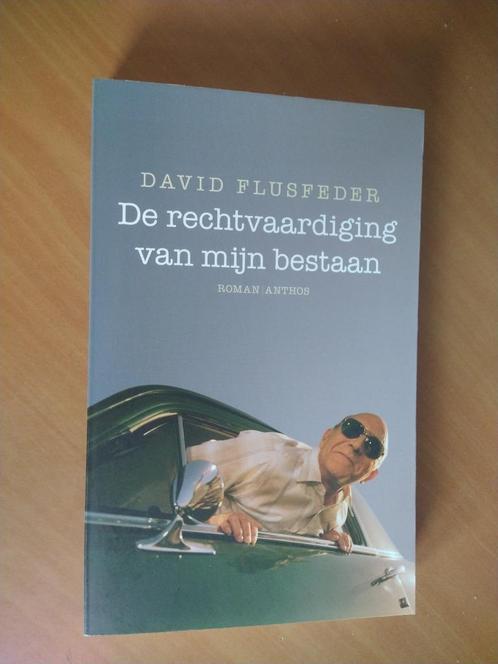 Flusfeder, David. De rechtvaardiging van mijn bestaan, Boeken, Romans, Zo goed als nieuw, Ophalen of Verzenden