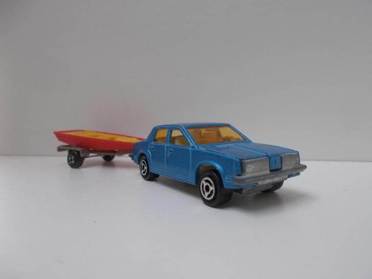 1290 Oldsmobile Omega met Kano Trailer Majorette No 253, Hobby en Vrije tijd, Modelauto's | Overige schalen, Gebruikt, Auto, Ophalen of Verzenden