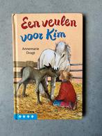 A. Dragt - Een veulen voor Kim, Gelezen, Ophalen of Verzenden, Fictie algemeen, A. Dragt