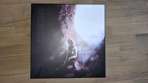 Etherfields met fifth player expansion en playmat, Hobby en Vrije tijd, Gezelschapsspellen | Bordspellen, Zo goed als nieuw, Een of twee spelers