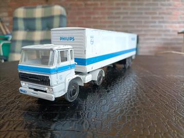 Daf 2300 trekker en oplegger van Phillips  beschikbaar voor biedingen