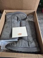 Ugg Australia classic tall grey/grijs maat W8/39, Kleding | Dames, Schoenen, Hoge laarzen, UGG, Ophalen of Verzenden, Grijs