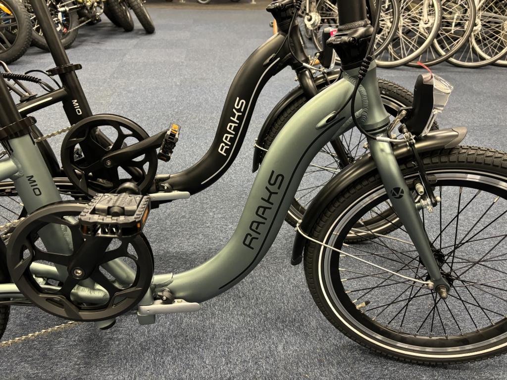 Fietshokje Raaks: Raaks Mio elektrische vouwfiets NIEUW, Fietsen en Brommers, Fietsen | Dames | Damesfietsen, Versnellingen, Niet ingevuld