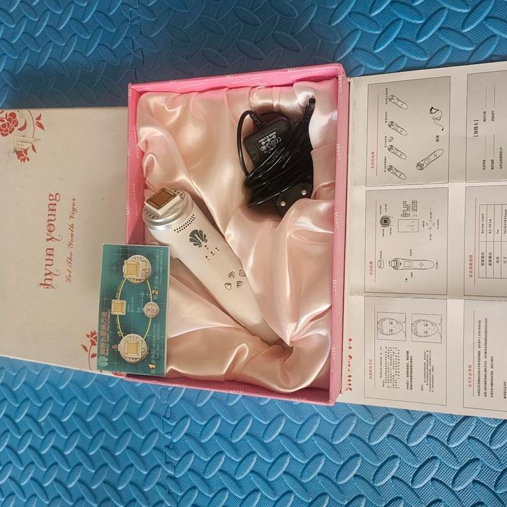 Hyun Young Schoonheidsapparaat, Sieraden, Tassen en Uiterlijk, Uiterlijk | Lichaamsverzorging, Zo goed als nieuw, Overige typen