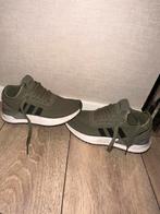 Adidas schoenen, Ophalen of Verzenden, Zo goed als nieuw, Sneakers of Gympen
