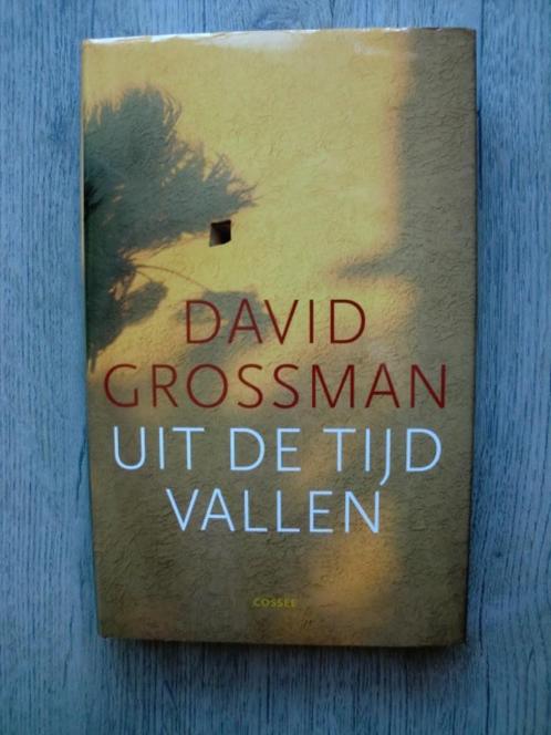 David Grossman - Uit de tijd vallen (Hardcover met s.o.), Boeken, Literatuur, Nieuw, Nederland, Ophalen of Verzenden