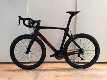 OPRUIMING!!! Pinarello Dogma F10 Ultegra Di2 12s - NIEUW! beschikbaar voor biedingen