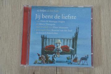 JIJ BENT DE LIEFSTE - 23 LIEDJES UIT HET BOEK  met muziek  beschikbaar voor biedingen