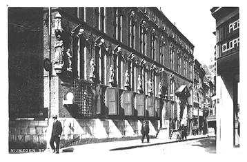 963790	Nijmegen	Stadhuis	1946	Gelopen met postzegel          beschikbaar voor biedingen